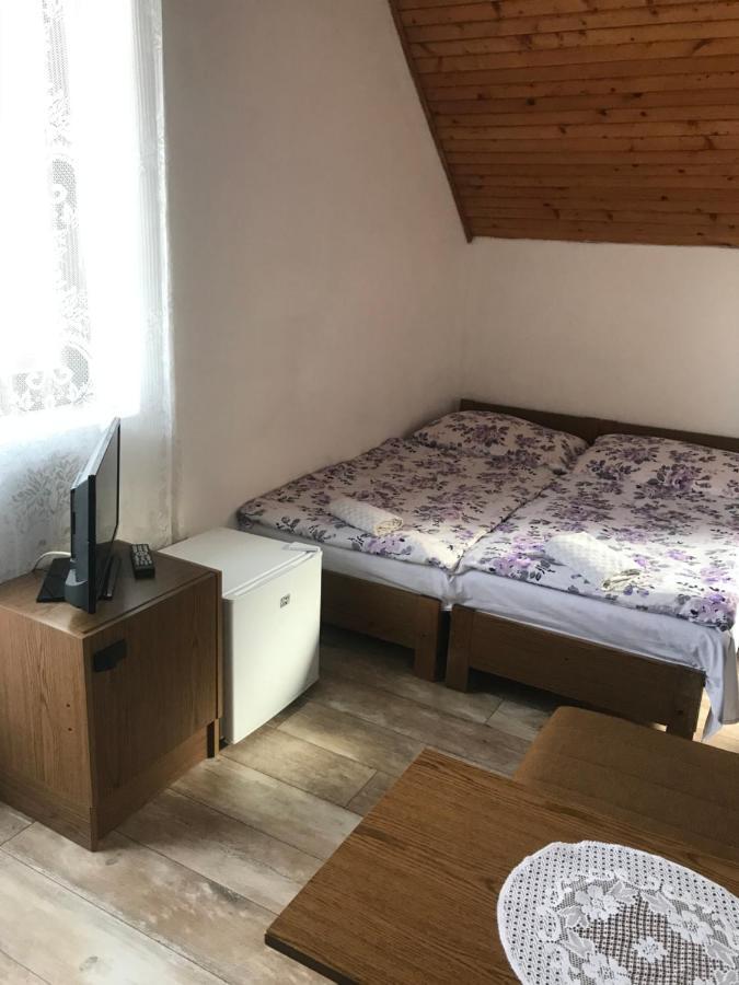 Ilona Panzio Hotel Балатонлеле Екстериор снимка